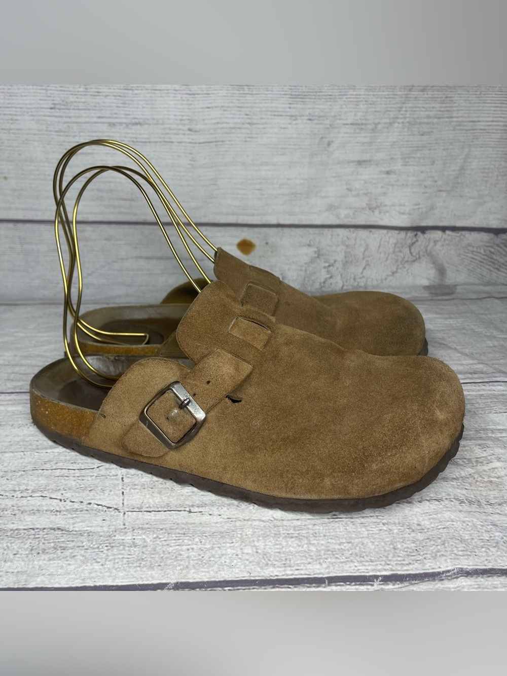 Cushionaire Men’s 9 Brown Suede Slip On Clogs